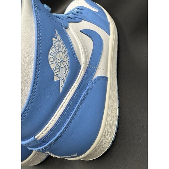Nike Air Jordan 1 Retro Mid 2013 UNC University Blue Men Size 13 554724-206 - Picture 6 of 16